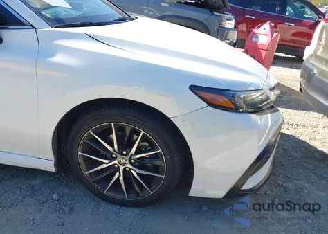 2024 Toyota Camry Se z USA, uszkodzony, nr VIN 4T1G11BK3RU130002